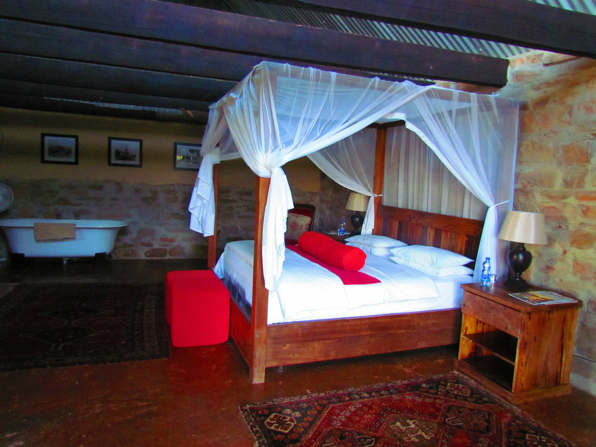 Plettenberg Bay Game Reserve: The Baroness Safari Lodge Экстерьер фото